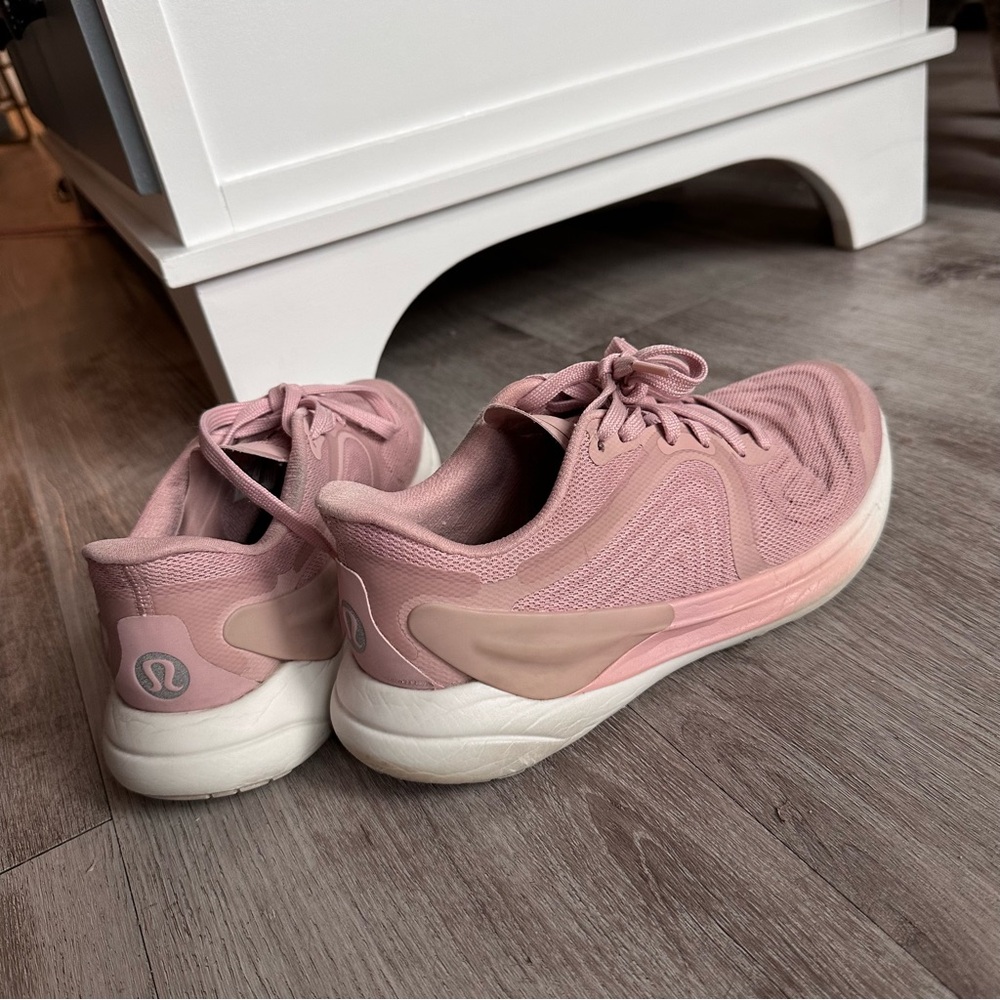 lululemon athletica Women's Blissfeel Running Shoes
